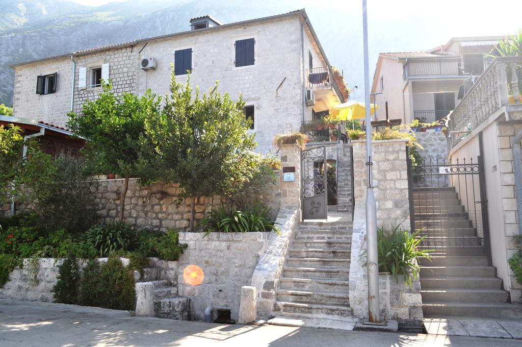 Captain'S House In Dobrota Apartment Kotor Exterior foto