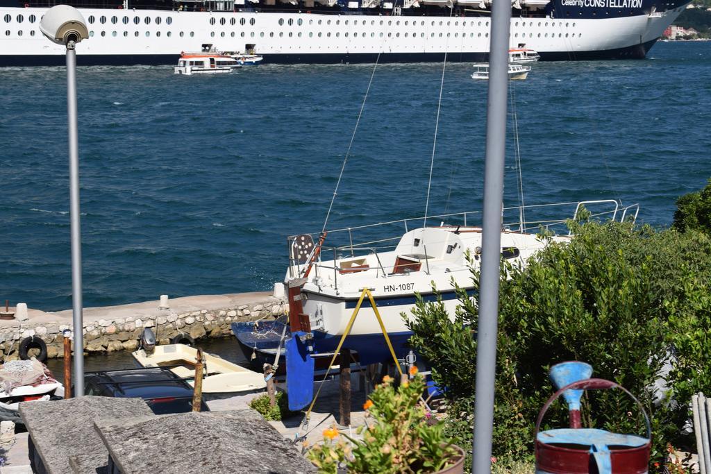 Captain'S House In Dobrota Apartment Kotor Exterior foto